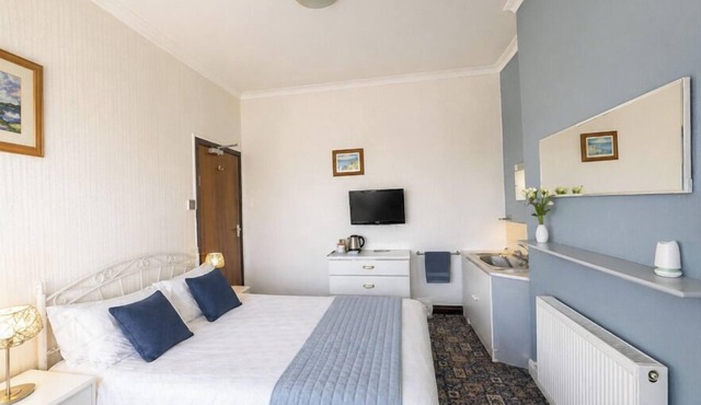 Affordable & Cozy Seaside Guest House| Cleethorpes