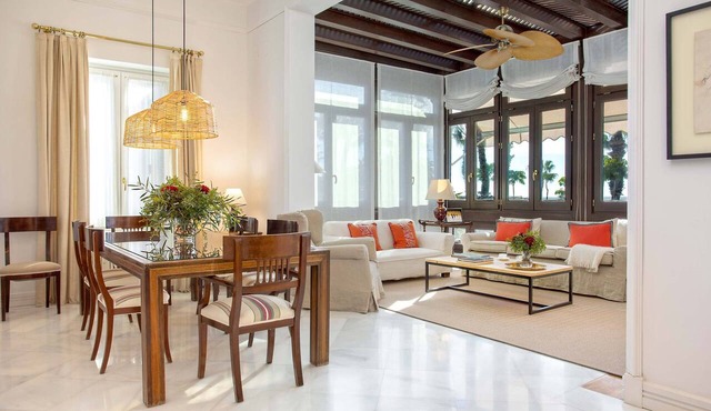 Genteel Home Paseo Marítimo