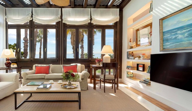 Genteel Home Paseo Marítimo
