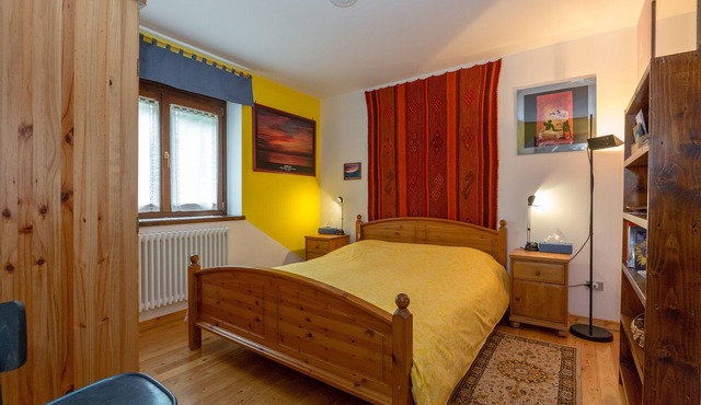 Guest Room in the Alps, Room Within an Occupied Home