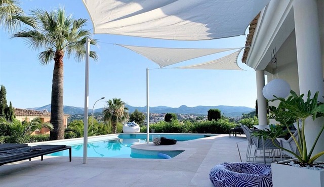 H2719 Exclusive villa with pool for 6 people in Santa Ponsa