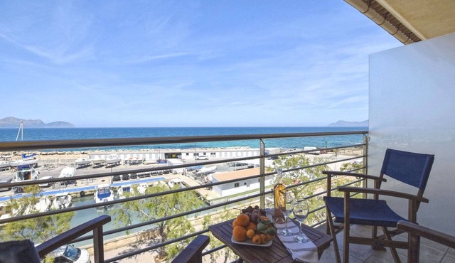 Harborfront Escape in Mallorca