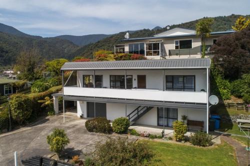 Harbour View on Buller