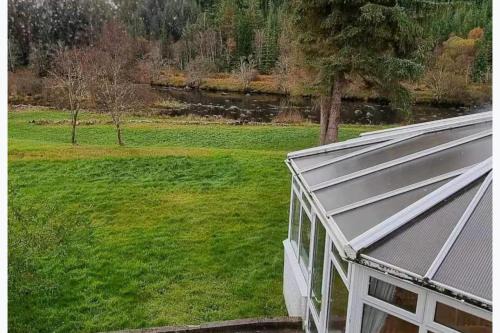 Highland Haven Apartment sleeps 8