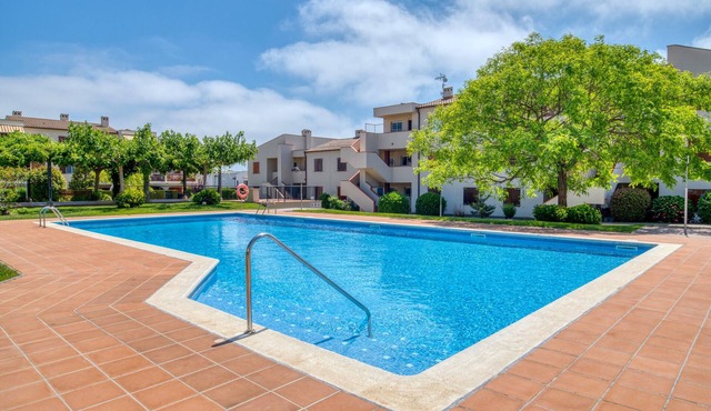 Holiday Apartment "A Sant Antoni de Calonge" with Pool, Wi-Fi, Garden & Terrace