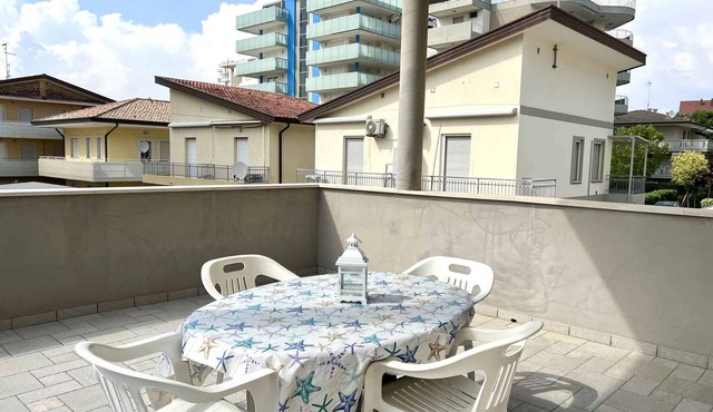 Holiday apartment with air conditioning and balcony