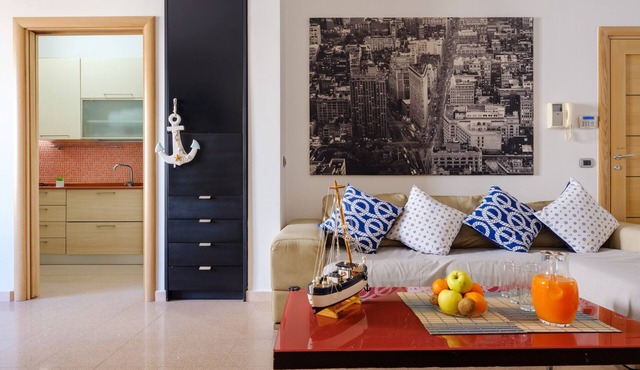 Holiday Home 'Affaccio Sul Mare Luxury Home' with Sea View, Balcony and Wi-Fi