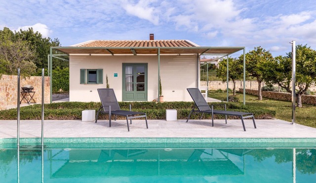 Holiday Home "Sa Verdal" with Pool, Wi-Fi, Air Conditioning & Garden