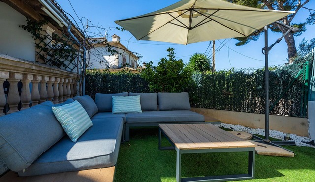 Holiday Home 'Ses Nines' with Private Terrace, Wi-Fi and Air Conditioning