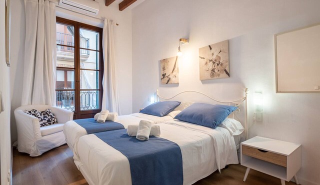 HOLIDAY PALMA APARTMENT 1 by PriorityVillas