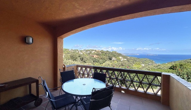 Holiday rental semidetached with swimming pool in Begur, Centre