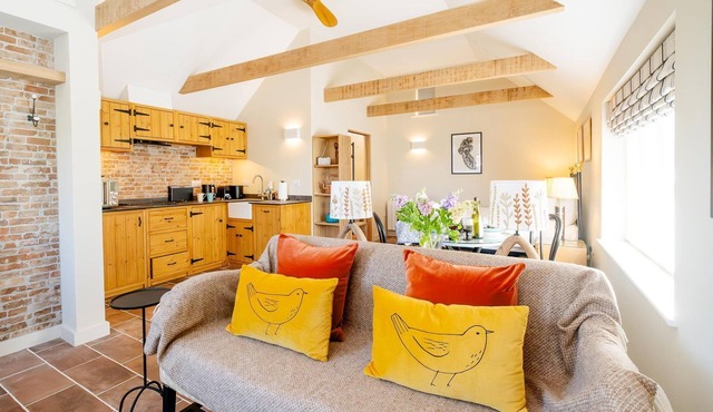 Holly Tree Lodge, Near Snape Maltings, Blaxhall