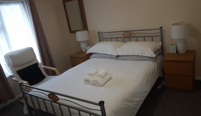 Home From Home 4 Bedroom Apartment Nottingham City