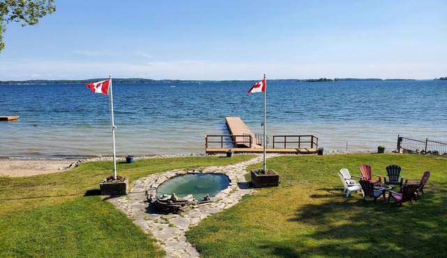 Home of 1000 Island#1-Directly on STL river, private beach & FREE boat docking