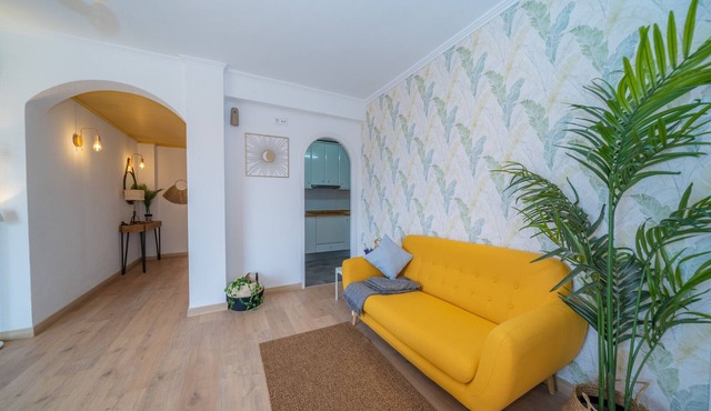 HomeHolidaysRentals Eiffel - Costa Barcelona