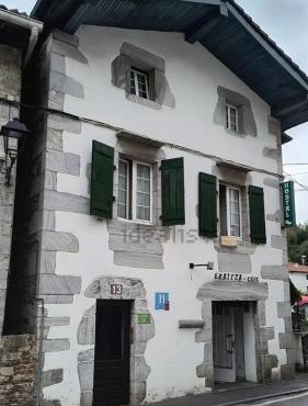 Hostal Ekaitza