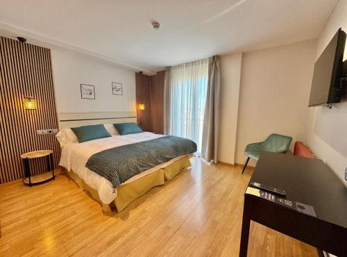 Hotel Ávila Diró