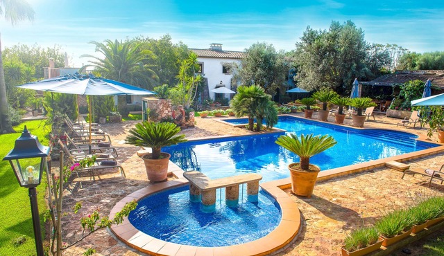 Hotel Agroturismo Can Bessol