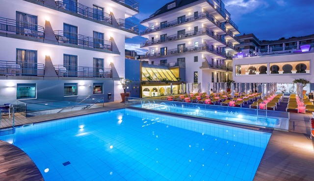 Hotel Alhambra