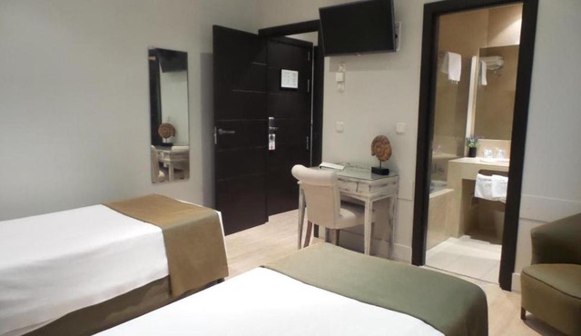 Hotel Moderno Puerta