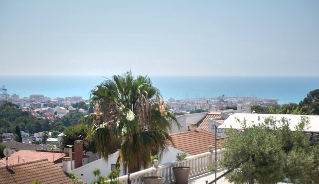 House near the beach with amazing sea views FROM SATURDAY TO SATURDAY