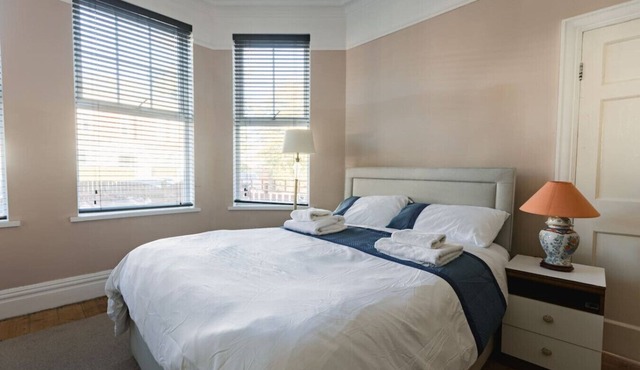 Hullidays》University 2 Bed Apartment