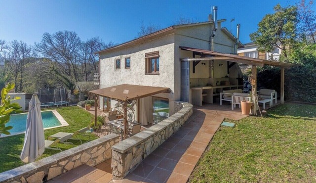 ¡Ideal Familias! Piscina, Barbacoa y Relax