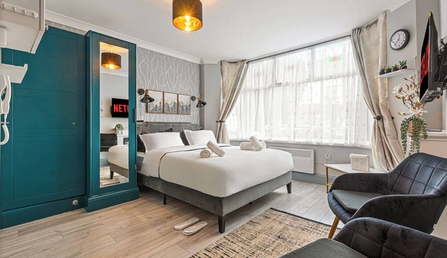 Imperial Inn Apartments