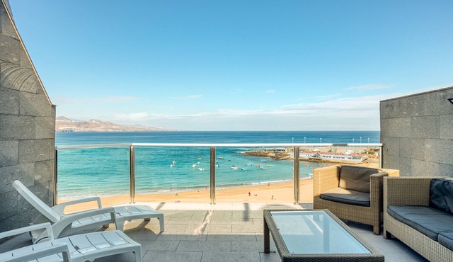 Incredible terrace ocean views By CanariasGetaway