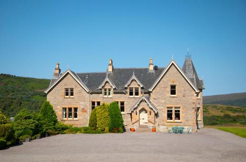 Inveroykel Lodge at Rosehall