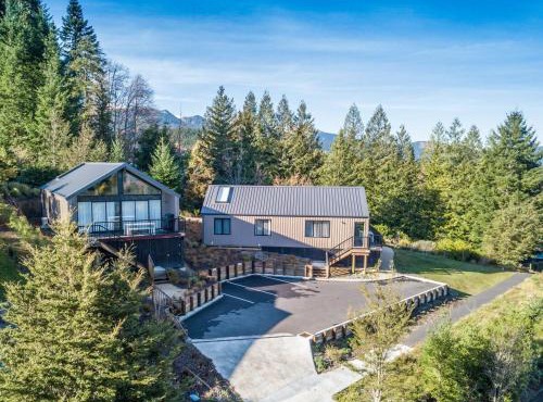 Jacks & Jollies Lodge - Hanmer Springs Townhouses