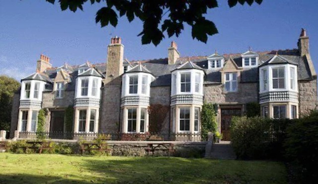 Kilmarnock Arms Hotel