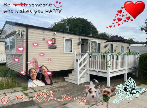 KPC-HELLYEAH caravan Contractors welcome at HAVEN Cleethorpes beach holiday park
