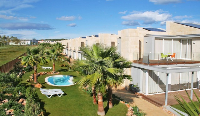 L'Escala Resort