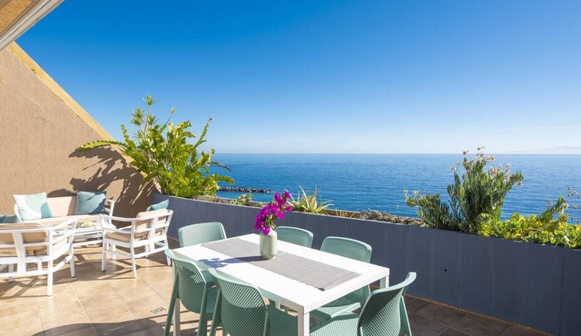 La Nea Beach Apartment