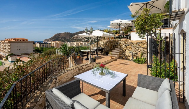 LA TARTANA HOTEL BOUTIQUE