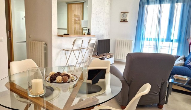 La Vileta: A Peaceful and Well-Connected Residential Area