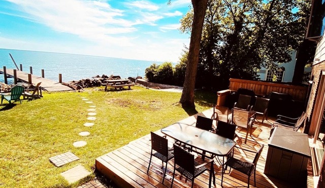 LAKE Escape Retreat - Onsite Beach Dock Waterfront Boat Ramp
