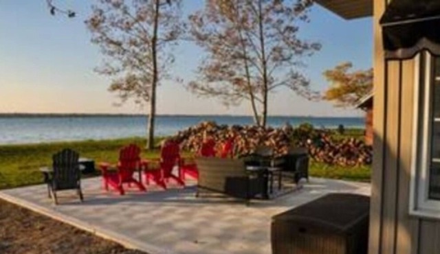Lake House