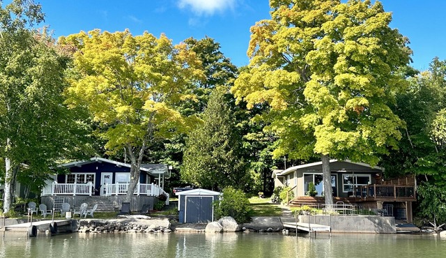 Lake Superior Waterfront Multi-Unit Retreat, perfect for a family getaway!