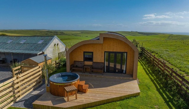 Large comfortable Glamping pod set in an extremely rural location.