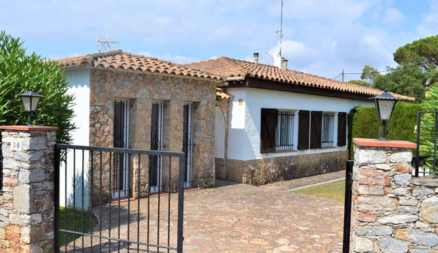 Las flores 2704A, Begur