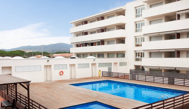 Les Suredes by Interhome