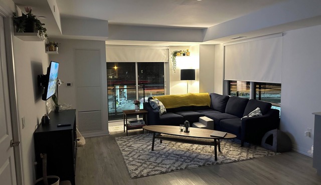 Live in Luxury in Upper North York