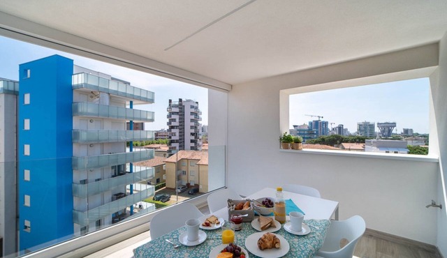 Live in Style - New Apartment in a Top Residence