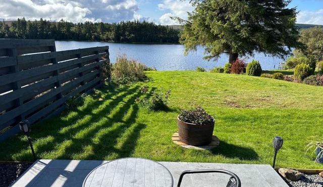 Lochside Lodge Pod