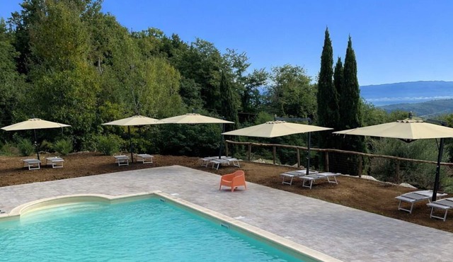 Lovely apartment for 4 guests with pool, A/C, WIFI