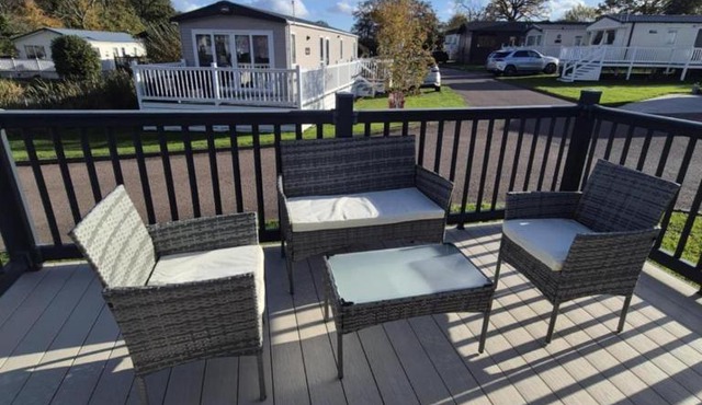 Lovely Caravan With Front Decking At Carlton Meres Park Ref 60018R