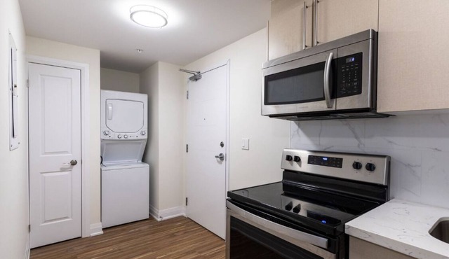 Lovely One Bedroom Entire Apartment Close to University
