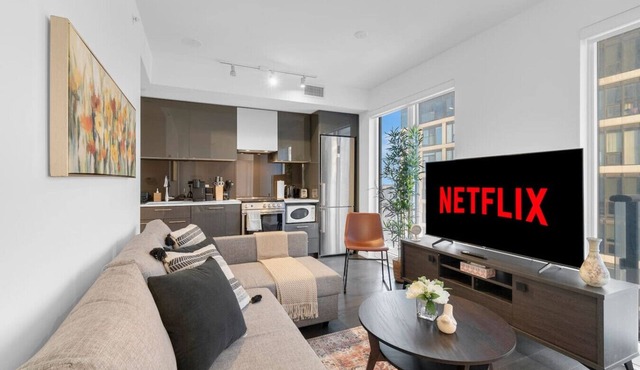 Luxe Suites - Eaton Centre/Dundas Square